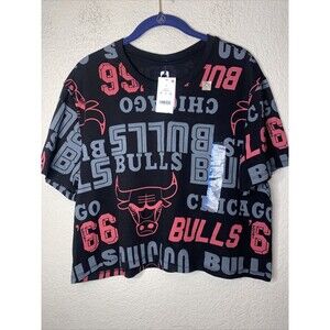 NEW NBA basketball Chicago Bulls Crop Top Large T Shirt Spellout Michael Jordan